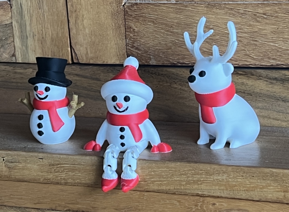 Søte og glade julefigurene