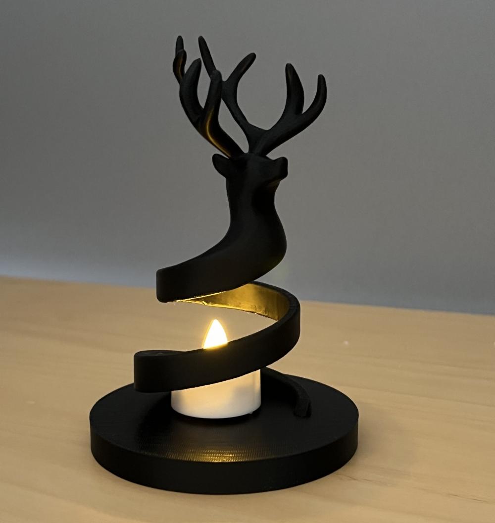 Spiralreinsdyr moderne 3D-printet juledekorasjon i PLA-bioplast