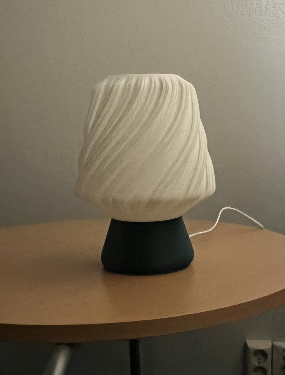 Bruma-swirl-lampe-3d-printet