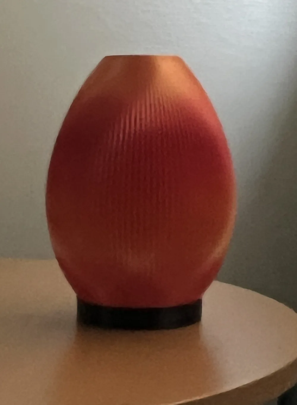 Flame-gradientlampe-3d-printet-lampe